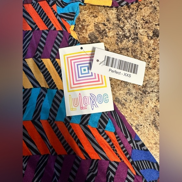 NWT Lularoe XXSmall Perfect High Low T Shirt Tunic Purple Orange Blue Gold Black - Picture 16 of 16